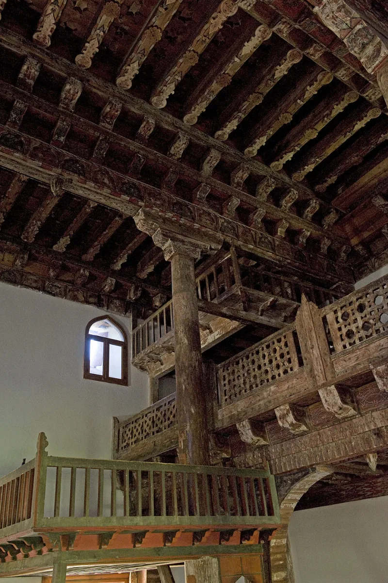 Die Mahmut-Bey-Moschee in Kasaba – eine Holzmoschee aus dem 14. Jahrhundert