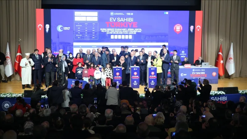 Sorteio das casas a construir em Bursa no âmbito do 