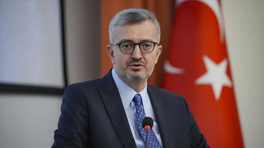 Presidentin kanslian viestintäpäällikkö Duranin julkaisu Stratcom-huippukokouksesta