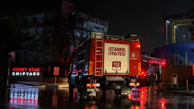 Se está interviniendo en el incendio que se ha producido en un buque de carga en Tuzla