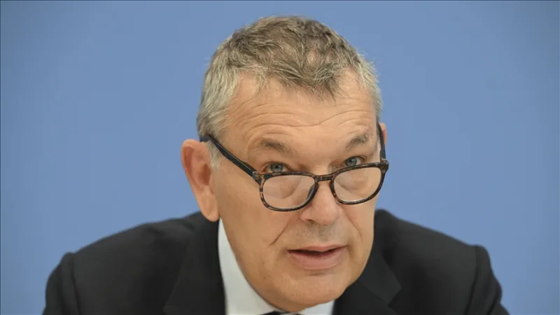 El comisionado de la UNRWA declaró que estaba «horrorizado» ante la ley de pena de muerte que afecta a los prisioneros palestinos