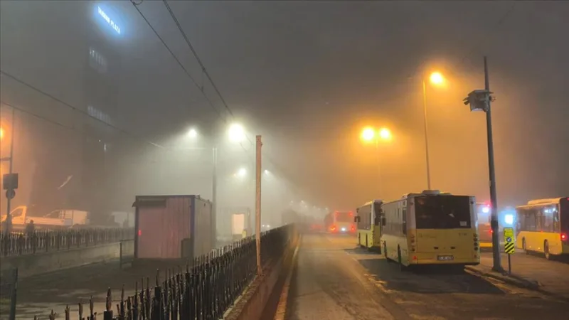 La niebla ha afectado a algunos barrios de Estambul