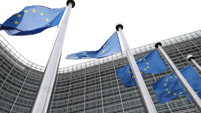 Según una encuesta realizada en seis países miembros de la UE, Estados Unidos es visto más como una «amenaza» que como un aliado