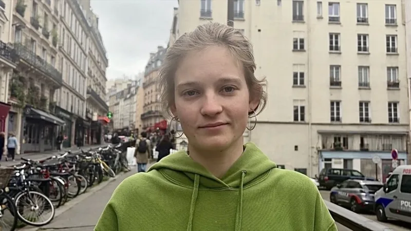 Ve Francii se studenti staví proti návrhu zákona, který počítá s trestáním antisemitismu