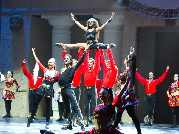 Tanzshow „Lichter Anatoliens“ im Antiken Theater von Aspendos