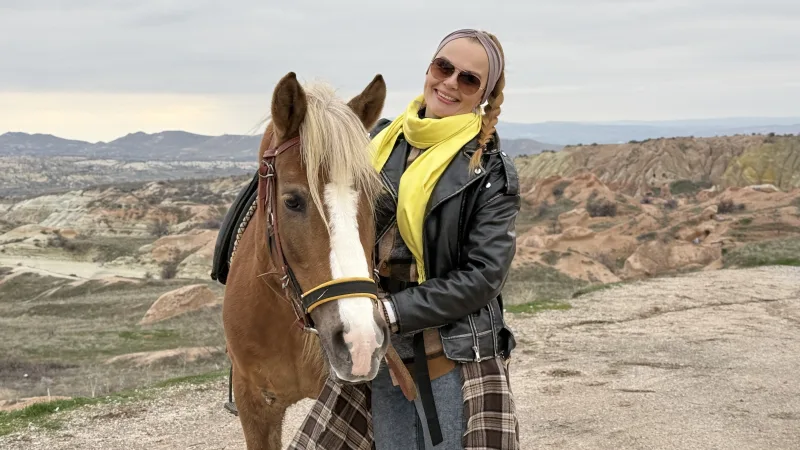Ein Ausritt durch das Rote Tal bei Sonnenuntergang oder Sonnenaufgang